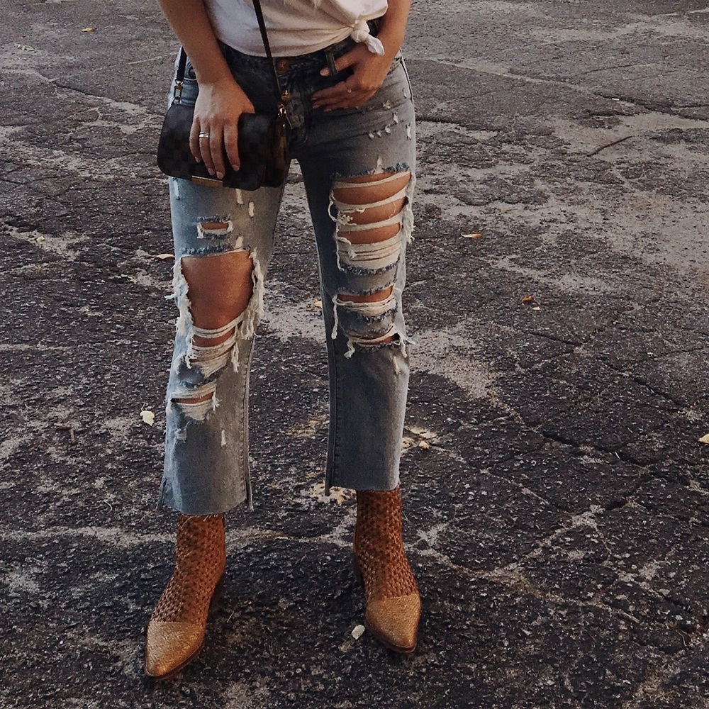 One Teaspoon Hooligan Crop Jeans